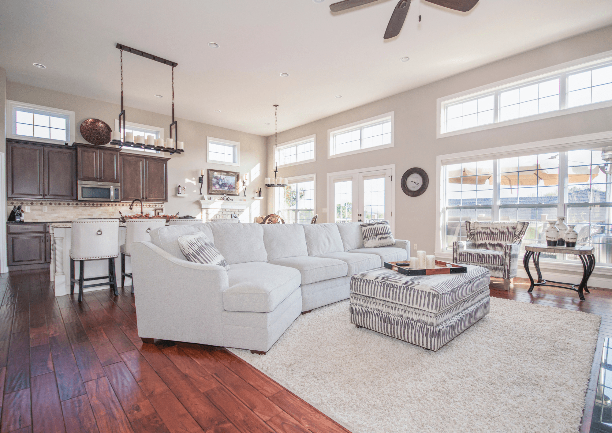 Casa grande en la zona de Sabadell, amplia e iluminada