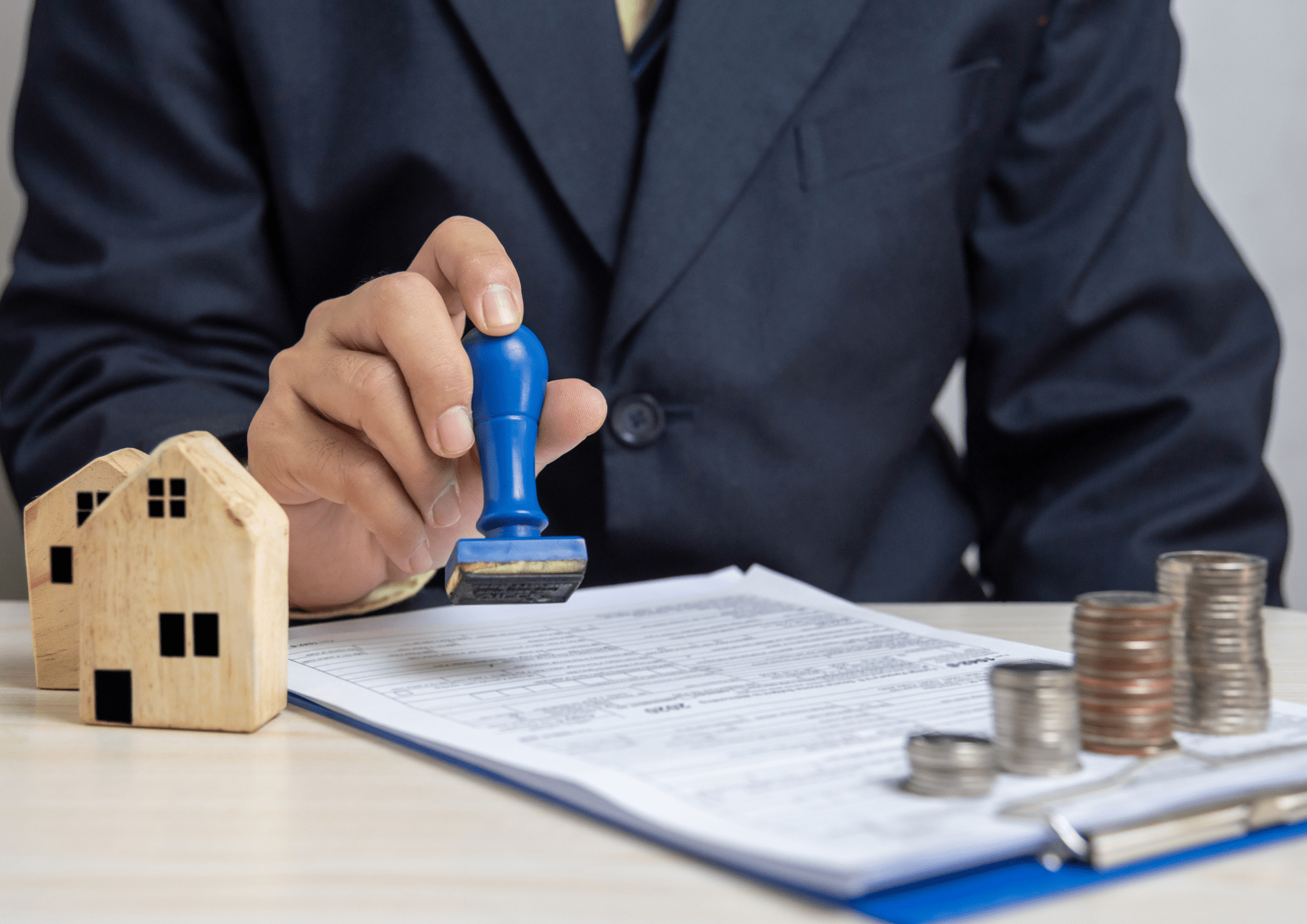 Firma y ayuda de documentos de vivienda